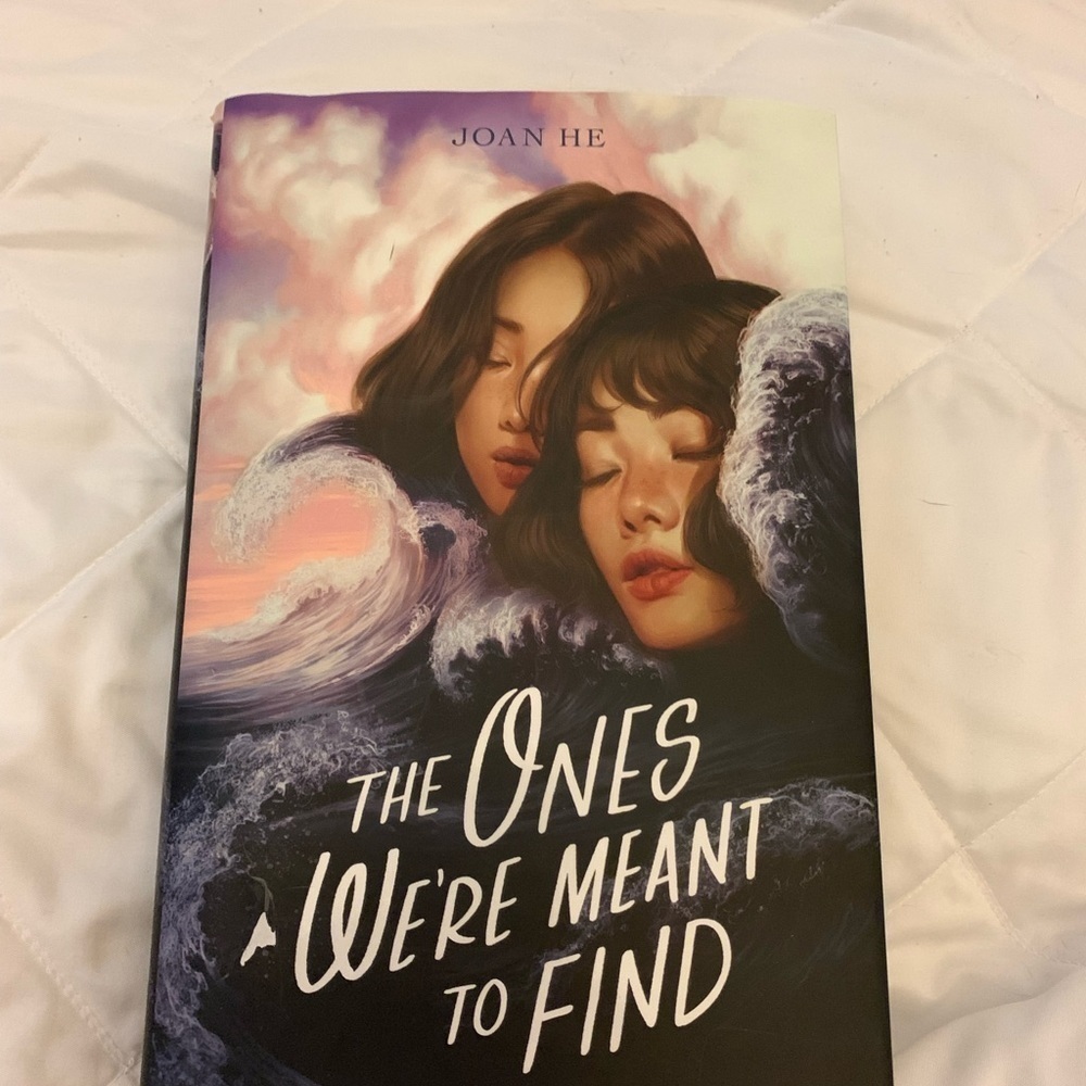 Owlcrate edition The Ones We’re Meant to Find​​​​​​​​​​​​​​​​​​​​​​​​